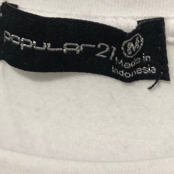 Popular 21 White T-Shirt Rose Embroidered Short Sleeve Top Size M - Picture 2 of 4